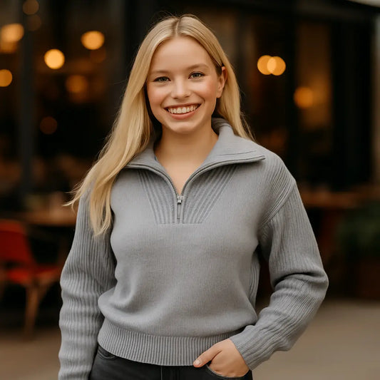 Sweater Cuello Tortuga con Cierre | Estilo Sport-Chic en Tendencia