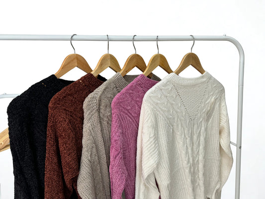 Sweater Chenille Trenzado Cuello Redondo – Delicadeza y estilo que abrigan