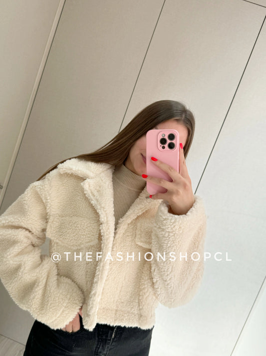 Jacket Teddy de Chiporro – Glamour y abrigo en una sola prenda